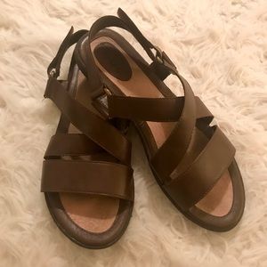 b.o.c. Brown sandals